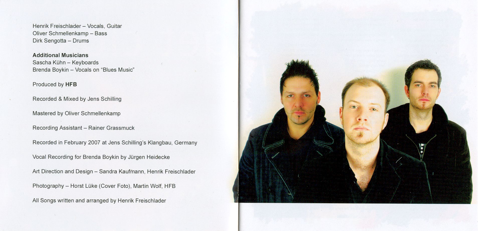  - henrik_freischlader_band_-_get_closer_-_booklet_(1-8)